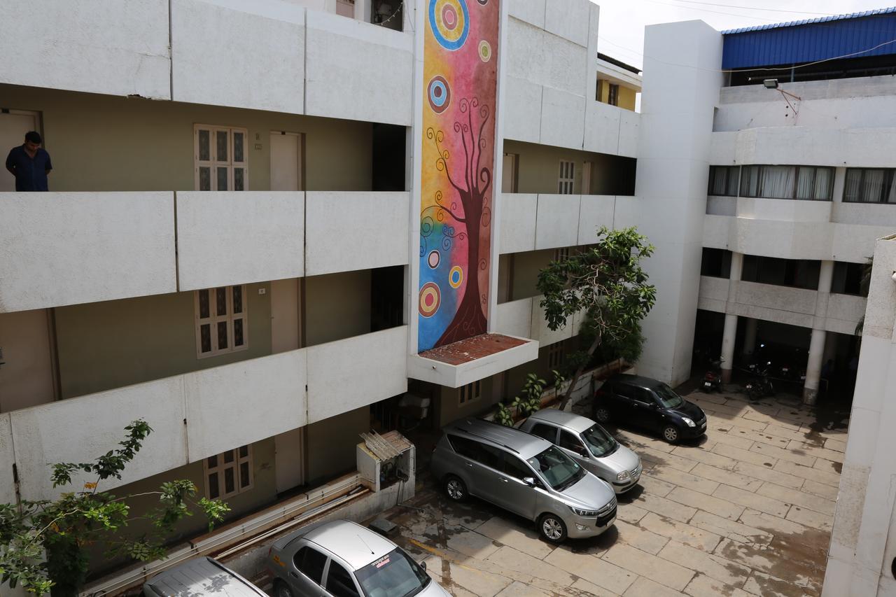 Chitra Lodge Tuticorin Exterior photo